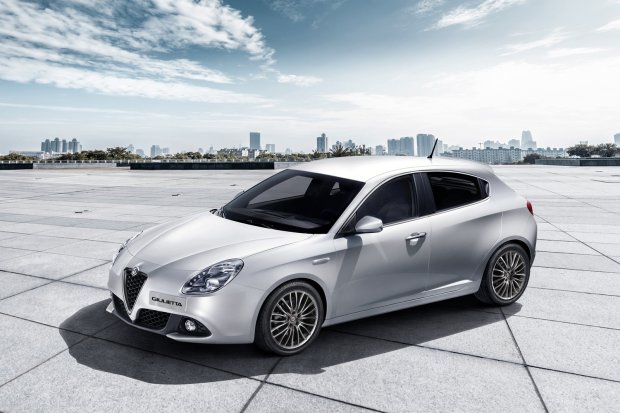 Giulietta je vztrajala kar deset let, naslednika pa bo očitno dočakala v precej spremenjeni podobi. | Foto: Alfa Romeo