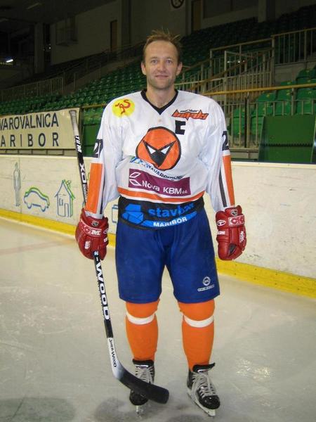 Kariero je leta 2008 končal v dresu Maribora. | Foto: Osebni arhiv Roka Rojška