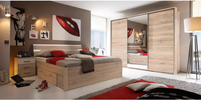 Močne barve niso primerne za spalnico, lahko pa jih uporabimo za dodatke in okrasitev prostora. | Foto: 