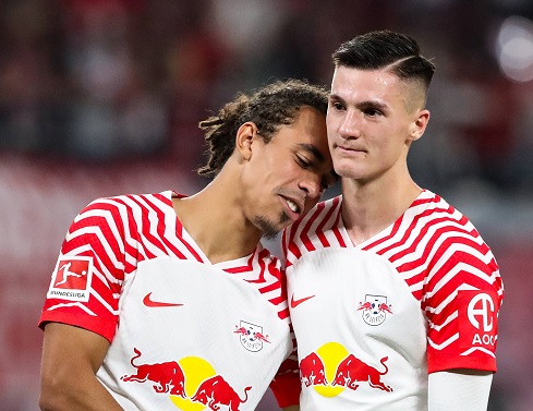 Yussuf Poulsen je pri Leipzigu v napadu sodeloval tudi z Benjaminom Šeškom. | Foto: Guliverimage