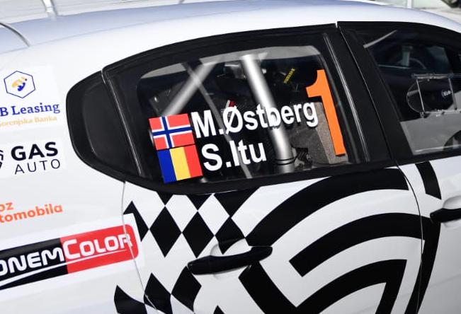 Dirkalnik Madsa Ostberga in Sergia Ituja (citroen C3 rally2) je s startno številko ena pripravljen za 12. MAHLE reli Nova Gorica. Norvežan je prvič v Sloveniji po zaslugi skupnega projekta New Limits Racing in Gas Auto, sicer pa dirkalnik prihaja iz britanskega moštva Dom Buckley RSC.  | Foto: Ervin Kordič