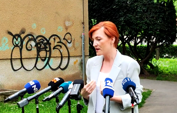 Asta Vrečko Asta Vrečko | Foto: Posnetek zaslona