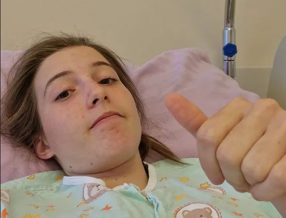 Avgusta je na družbenem omrežju sledilce obvestila o zdravstvenih težavah. | Foto: Instagram/Tina Erzar