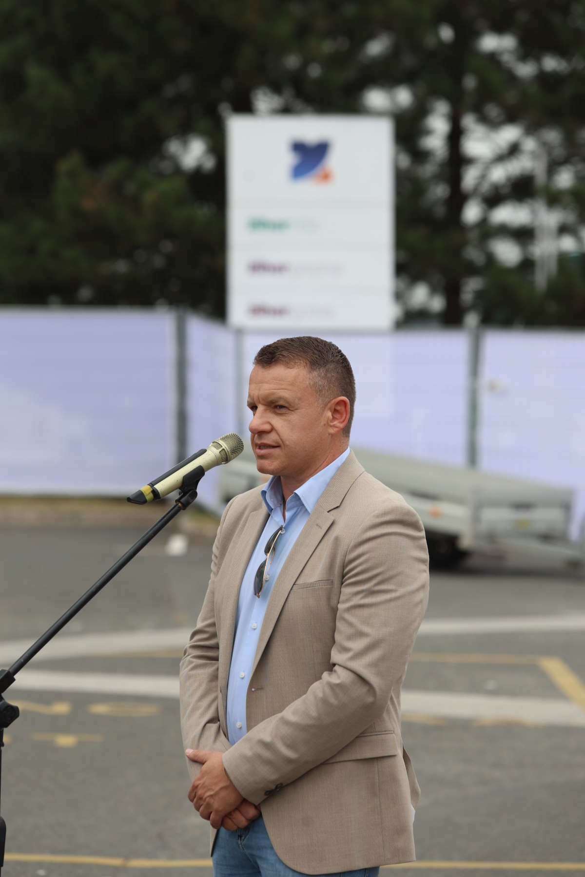 Žiher odpira novo poglavje: Domove gradimo, doživetja ustvarjamo - siol.net