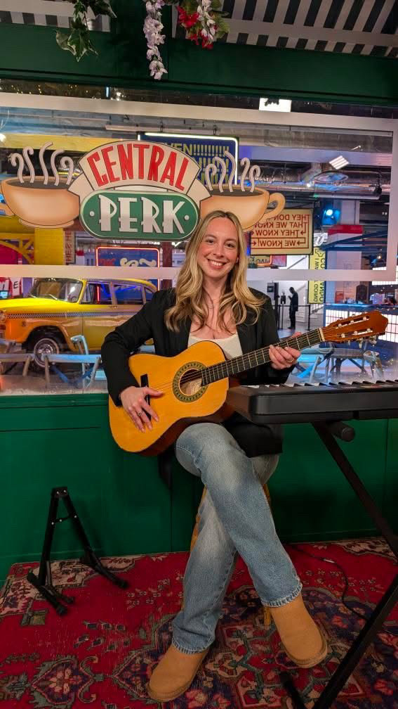 Ina Parkelj prek meja Ina Parkelj prek meja | Foto: Osebni arhiv