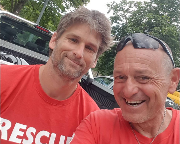 V Italiji ima prijatelje, ostaja pa v stikih tudi s prijatelji iz Slovenije. | Foto: Osebni arhiv