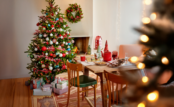 Merkur - prazniki | Foto: MERKUR