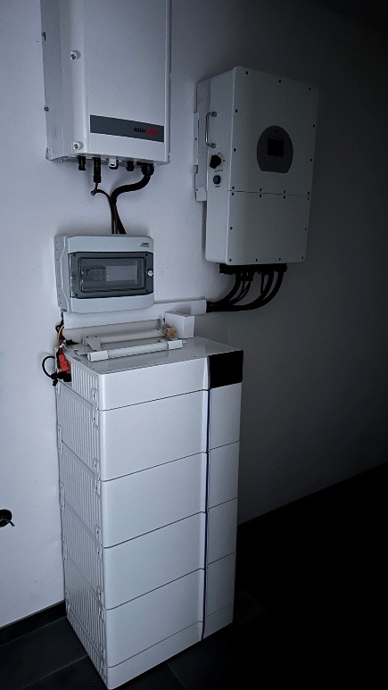 Obstoječi solarEdge elektrarni dodan hranilnik | Foto: Fibernet