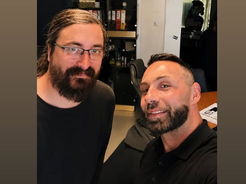 Kojić s predsednikom slovenskih Piratov Jasminom Feratovićem | Foto: Instagram/sandi_kojic