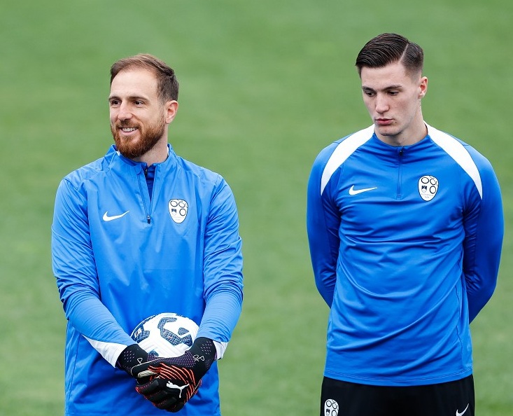 Jan Oblak je že branil za slovensko reprezentanco pod taktirko Boštjana Cesarja, Benjamin Šeško pa še čaka na prvo tovrstno tekmo. | Foto: Aleš Fevžer