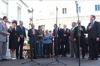 Janša v Idriji opozoril na neenotnost Slovencev