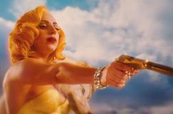 Lady Gaga s skladbo iz filma Mačeta ubija