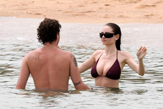 Heidi Klum z otroki in družino dopustuje na Sardiniji #foto