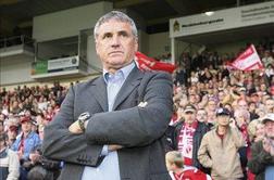 Prašnikar: Ipša spominja na Cesarja