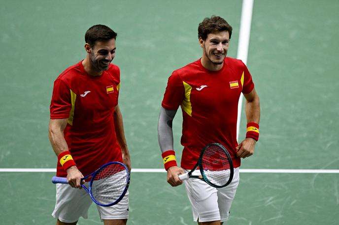 Španija Davisov pokal | Španija, na sliki sta Pablo Carreno Busta in Marcel Granollers Pujol, je bila na domačem terenu boljša od Francije. | Foto Reuters