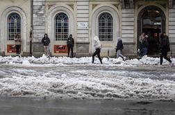 Sneg tudi danes pobelil del države. Janković: Sneg nas ni presenetil.