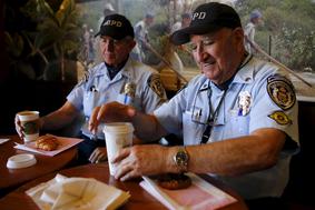 V ZDA patruljno vozilo policije vozi 88-letnik (foto)