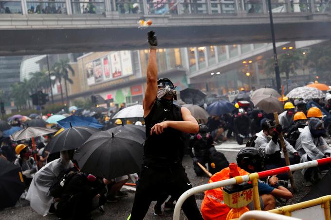 protesti HongKong | Foto: Reuters