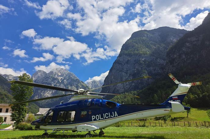 reševanje, Razor | Ločil se je od skupine in proti dolini odšel po drugi poti. | Foto Letalska policijska enota