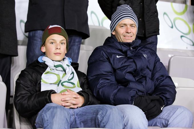 Židan ima dva sinova. Na fotografiji s Timom na nogometni tekmi. | Foto: Mediaspeed