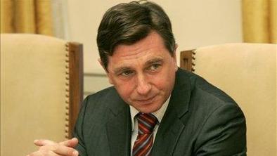 Pahor za februar napovedal sestanek razvojnega dialoga