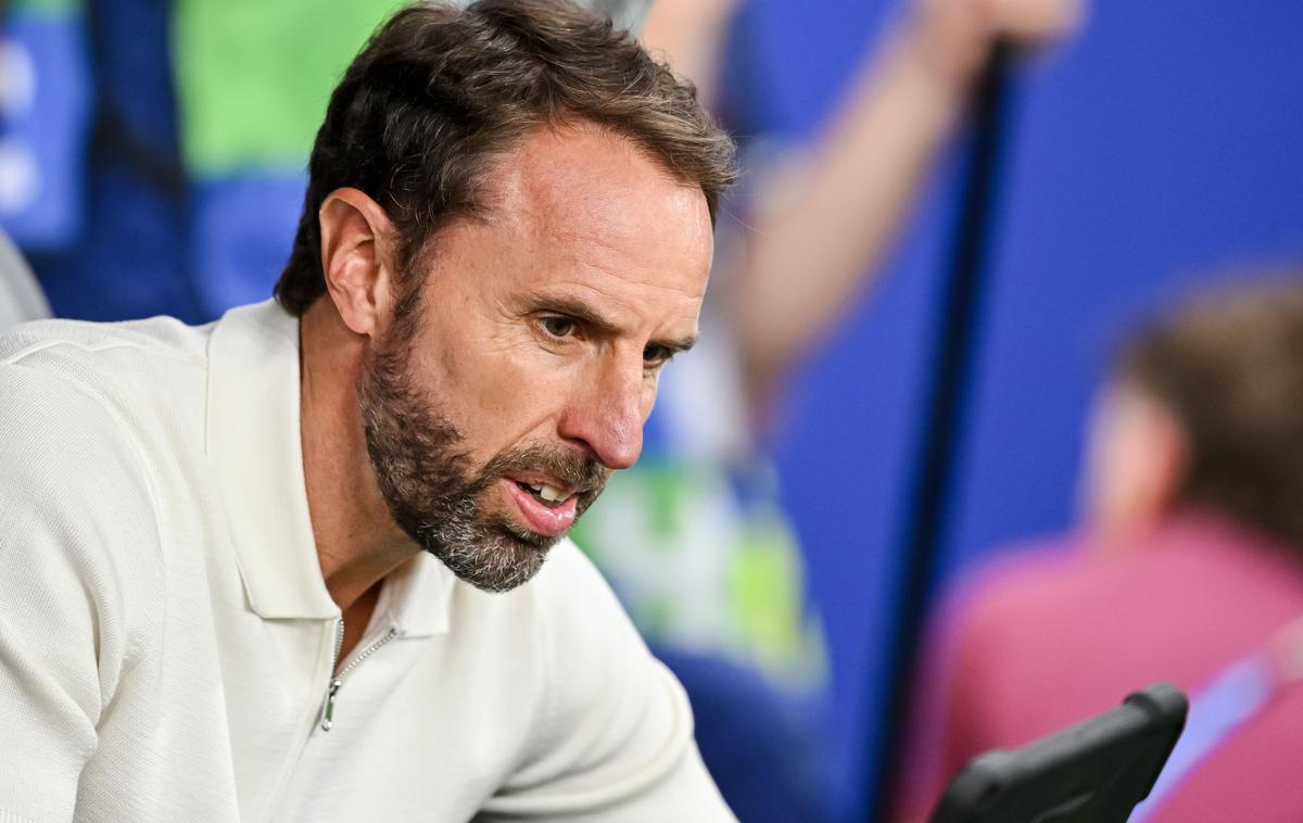 Gareth Southgate | Angleški selektor Gareth Southgate napoveduje, da bodo trije levi najboljšo predstavo v skupinskem delu pokazali prav proti Sloveniji. | Foto Guliverimage