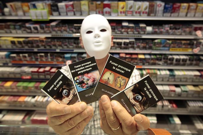 cigarete tobak enotna embalaža | Foto Reuters