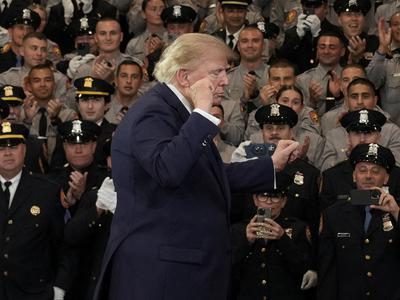 Trump hoče Hormuško ožino razglasiti za ozemlje ZDA
