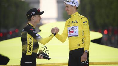 Pri Vismi so se poklonili Vingegaardu, pa tudi Pogačarju