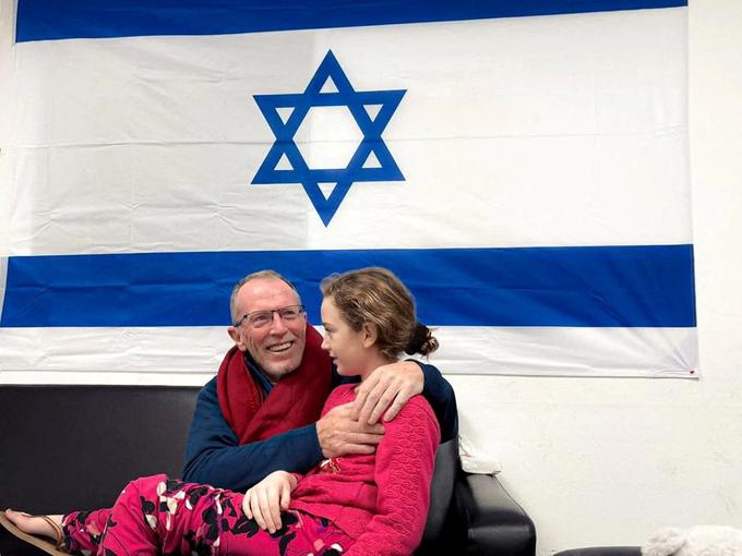 Devetletnica je sicer hči irske priseljenke v Izraelu, ki je umrla za rakom, ko je bila Emily stara dve leti. | Foto: Reuters