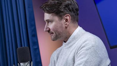 "Obupal sem nad politiko in se vrnil v umetnost"