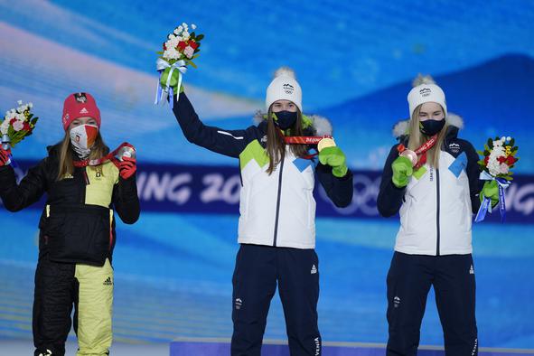 Znano je, kdaj se bodo skakalci in skakalke borili za olimpijska odličja