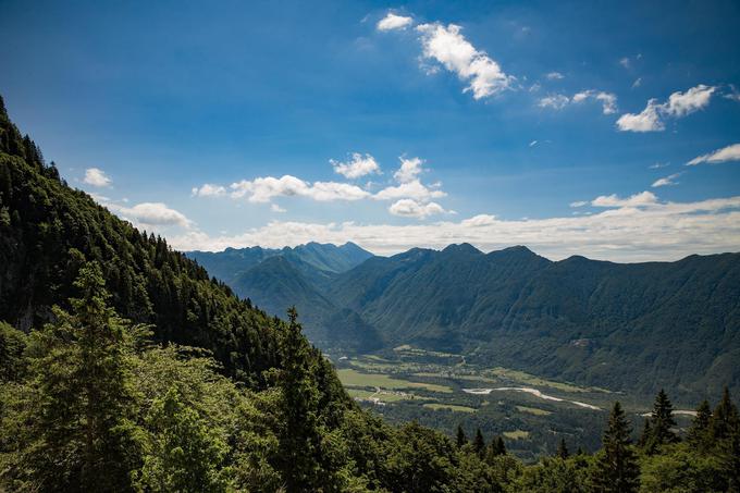 Bi se upali spustiti nad dolino Krnic? | Foto: 