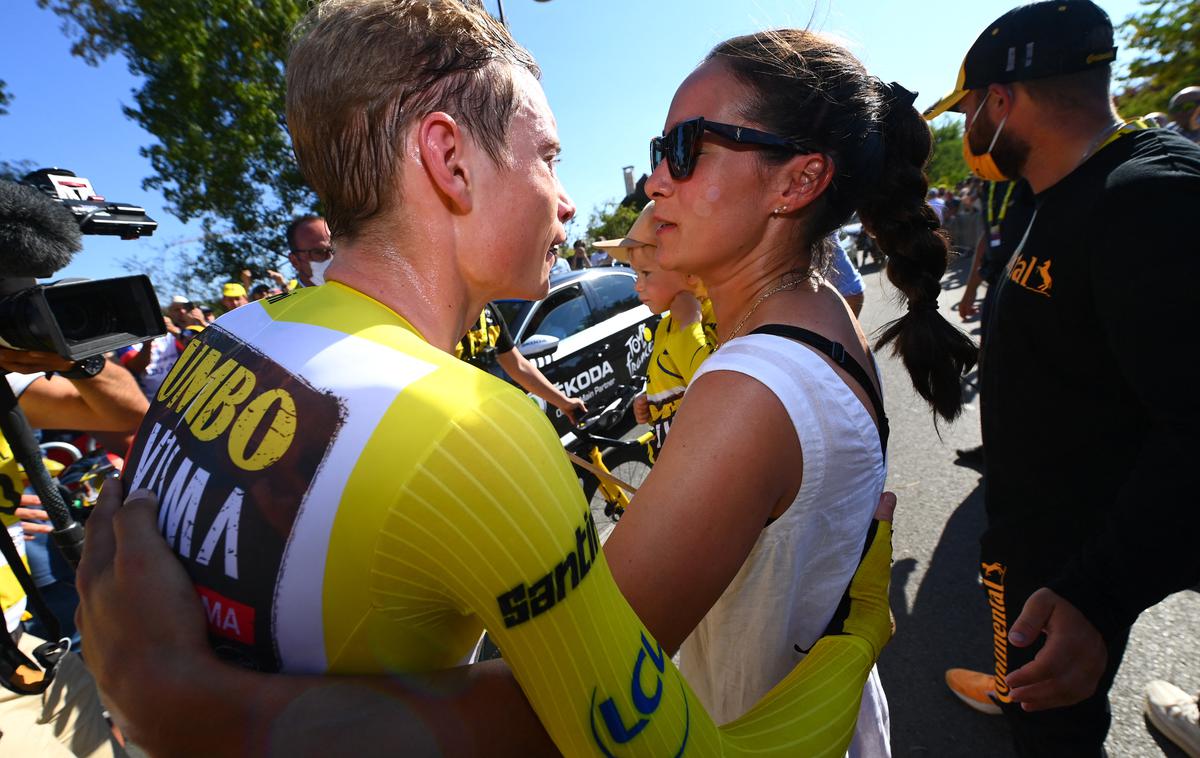 Trine Hansen Jonas Vingegaard | Jonas Vingegaard in njegova žena Trine, ki je kritična do ekipe Visma | Lease a Bike. | Foto Reuters