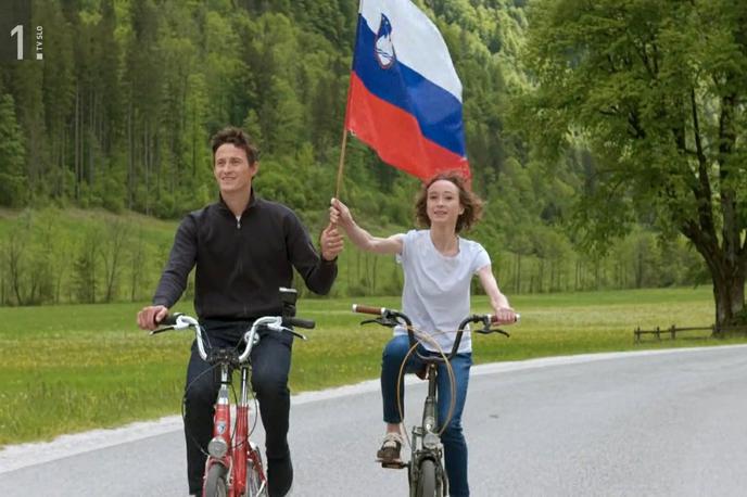 NIka Peter Prevc | Peter in Nika Prevc sta voščila Sloveniji ob dnevu državnosti. | Foto zajem zaslona/TV Slovenija