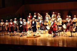 Znameniti dunajski orkester 22. decembra prihaja v Stožice