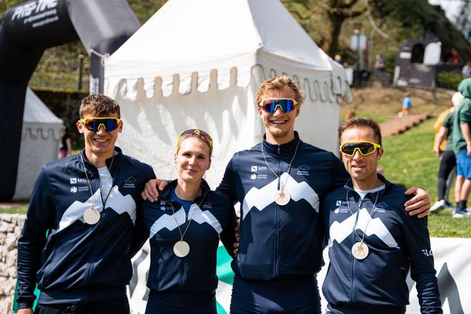 Filip Matej Pfeifer, Nik Krebs, Nina Kostanjšek in Rajko Hrvat | Foto: Veslaška zveza Slovenije