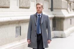 Golob prvi prispel na pogovor s predsednico