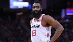 Harden le prišel in zaprosil za izpisnico