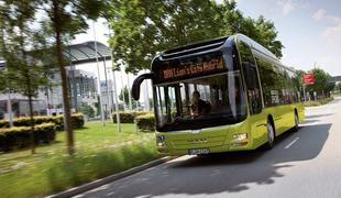 MAN lion's city hybrid – avtobus, ki v mestu na leto pusti kar za 26 ton manj izpustov
