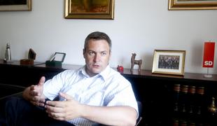 Dejan Židan: Nihče od nas ne more zahtevati, da prodamo tako, da izgubimo delovna mesta. To je nemoralno!