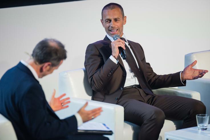 "Mislim, da ni prav, da ena liga kritizira drugo ligo. Kolikor vem, je bila ponudba Reala za Mbappeja podobna ponudbi PSG," je o tej zadevi dejal Čeferin. | Foto: Grega Valančič/Sportida