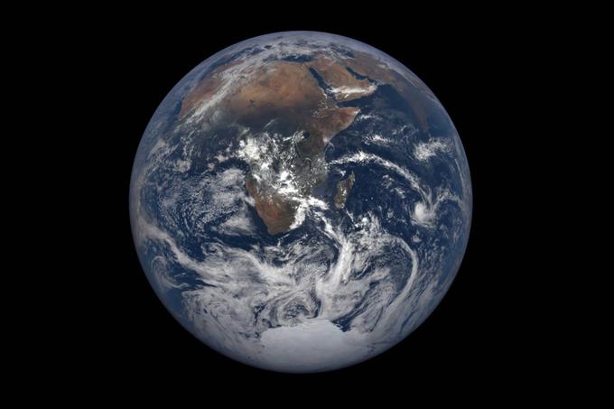 Če je to plošča, kje so potem še druge celine? | Foto: NASA