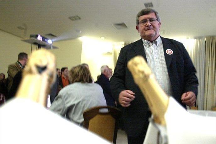 Reški župan Obersnel: Ne bom se opravičil Slovencem, naj se Erjavec opraviči Hrvaški