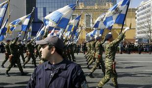 Parado ob prazniku v Atenah nadzorovalo na tisoče policistov