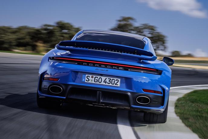 Porsche 911 macan | Foto Porsche