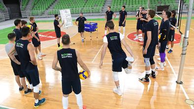 Po dneh samoosamitve nadaljujejo priprave na nov vrhunec sezone