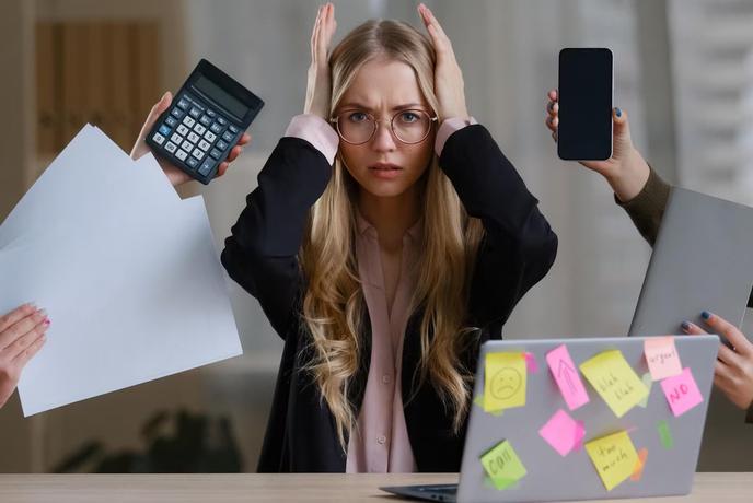 Podjetje ne more zaposliti novega delavca, ker čaka na plačilo računov: kako D-Dota reši cashflow v samo 24 urah