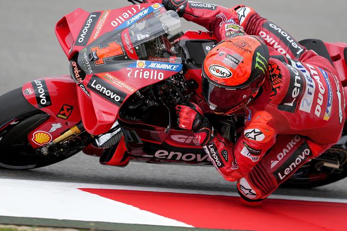 Naslov svetovnega prvaka v motoGP brani Francesco Bagnaia. | Foto: AP / Guliverimage