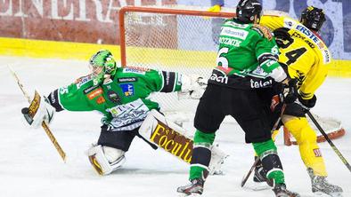 ''Vse preveč želimo pripeljati plošček v prazen gol. Nismo Rusi …''